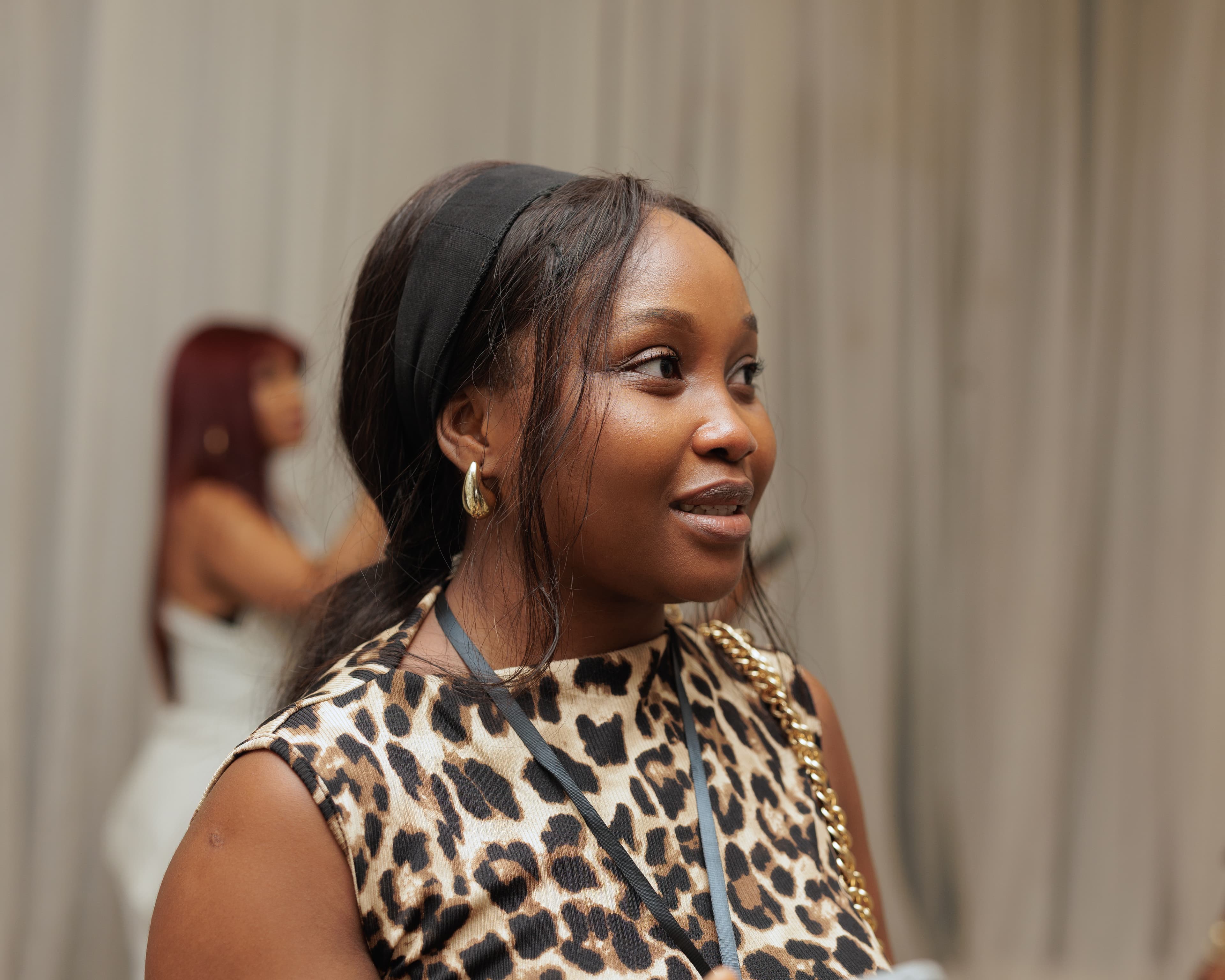 Behind the scenes moment from the Preneurin April session